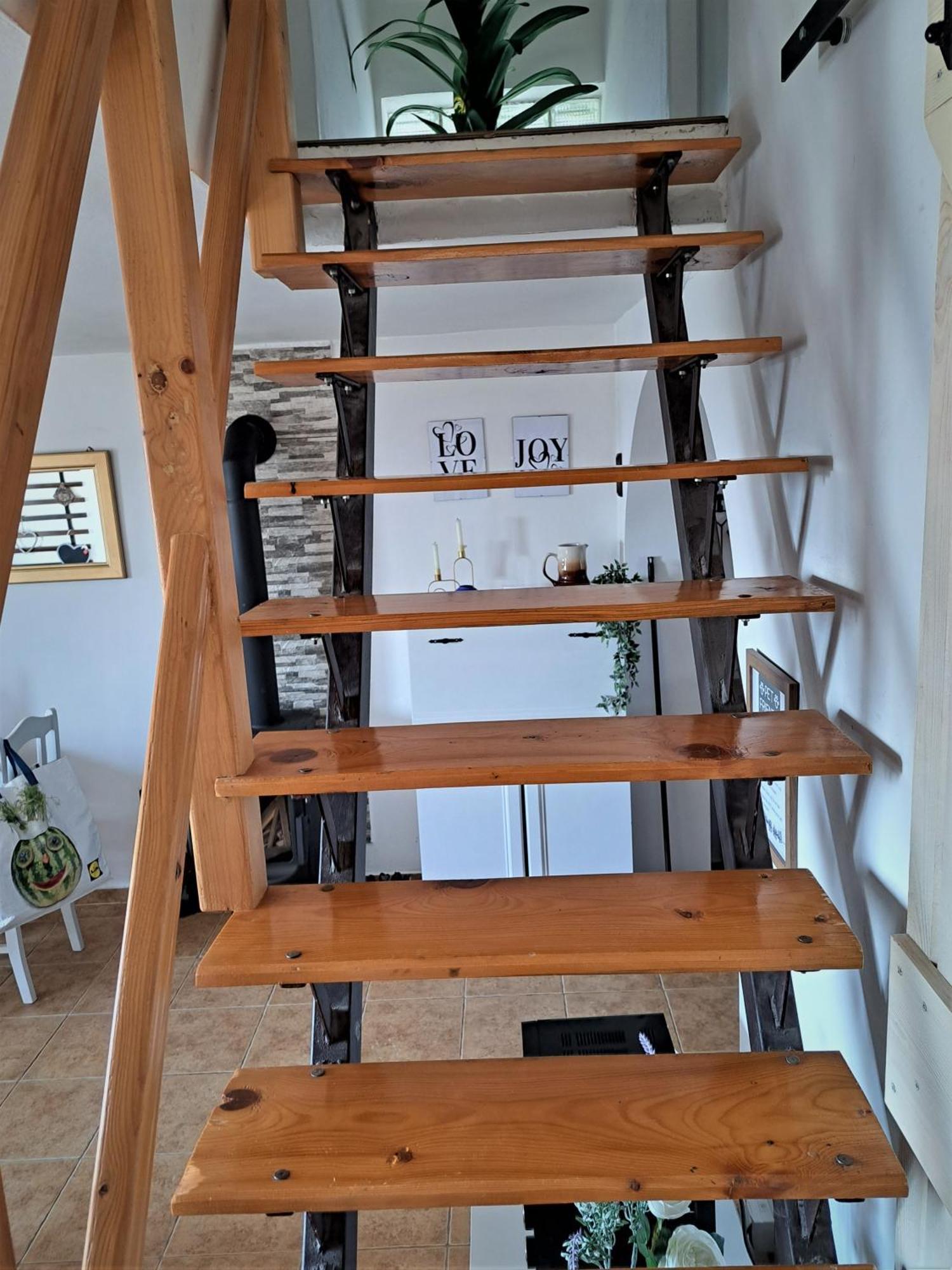 Grapeline Guesthouse Chotin エクステリア 写真